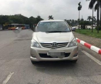 Toyota Innova   G 2012 - Cần bán gấp Toyota Innova G năm sản xuất 2012, màu vàng, giá tốt