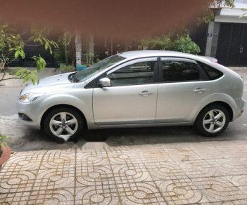 Ford Focus 2011 - Cần bán lại xe Ford Focus đời 2011, màu bạc, 355tr