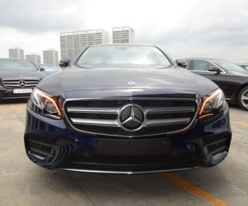 Mercedes-Benz E class  E300 AMG 2018 - Cần bán lại xe Mercedes E300 AMG năm sản xuất 2018, màu xanh lam, xe nhập