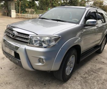 Toyota Fortuner 2009 - Bán xe Toyota Fortuner 2009, màu bạc