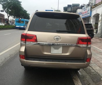 Toyota Land Cruiser VX 4.6  2016 - Bán xe Toyota Land Cruiser VX 4.6 đời 2017, màu vàng, nhập khẩu nguyên chiếc