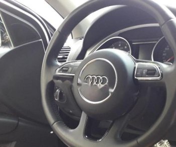 Audi Q7 2012 - Cần bán Audi Q7 sản xuất năm 2012, màu đen, nhập khẩu xe gia đình
