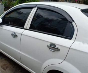 Chevrolet Aveo 2015 - Bán ô tô Chevrolet Aveo 2015, màu trắng, giá chỉ 298 triệu