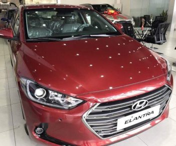 Hyundai Elantra  2.0  2018 - Bán Hyundai Elantra 2.0 đời 2018, màu đỏ, 669tr