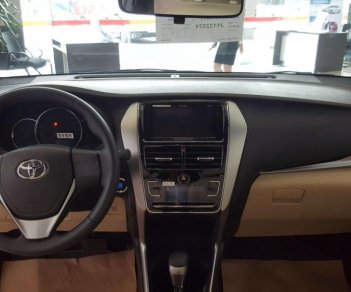 Toyota Yaris 1.5G 2018 - Bán Toyota Yaris 1.5G nhập khẩu nguyên chiếc, hỗ trợ ngân hàng lãi suất cạnh tranh. Hotline 0987404316