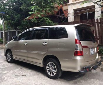 Toyota Innova  2.0EMT 2015 - Cần bán gấp Toyota Innova 2.0EMT đời 2015 số sàn giá cạnh tranh