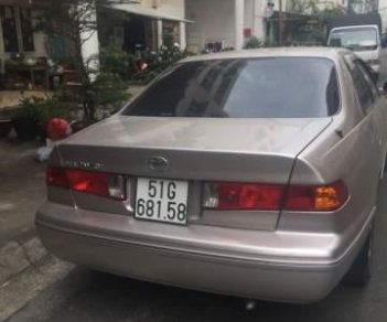 Toyota Camry 2002 - Cần bán xe Toyota Camry sản xuất năm 2002, nhập khẩu nguyên chiếc giá cạnh tranh