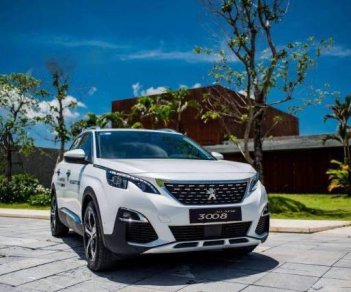 Peugeot 3008 2018 - Bán xe Peugeot 3008 sản xuất 2018, màu trắng, xe nhập