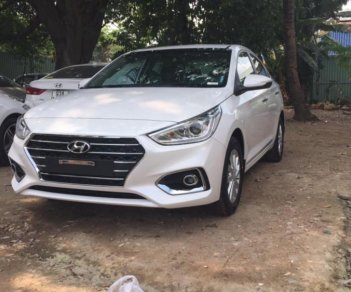 Hyundai Accent 1.4 MT 2018 - Bán Hyundai Accent, số sàn, màu trắng, xe giao ngay, giá KM hấp dẫn, hỗ trợ vay trả góp LS ưu đãi. LH: 0903175312