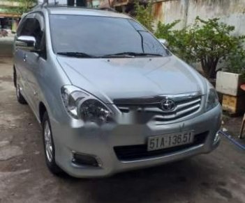 Toyota Innova 2009 - Bán xe Toyota Innova 2009, màu bạc