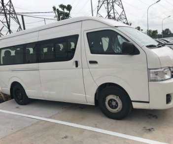 Toyota Hiace 2018 - Bán ô tô Toyota Hiace sản xuất năm 2018, màu trắng giá cạnh tranh