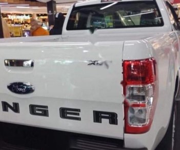 Ford Ranger XLT 4x4 AT 2018 - Bán ô tô Ford Ranger XLT 4x4 AT 2018, màu trắng, nhập khẩu