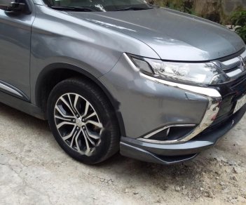 Mitsubishi Outlander 2.4 2016 - Bán xe Mitsubishi Outlander 2.4 năm 2016, màu xám, nhập khẩu, chính chủ 