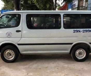 Toyota Hiace 2002 - Bán Toyota Hiace năm sản xuất 2002, màu bạc, giá tốt