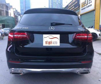 Mercedes-Benz GLC-Class GLC250 4Matic 2016 - Cần bán xe Mercedes GLC250 4Matic 2016, màu đen