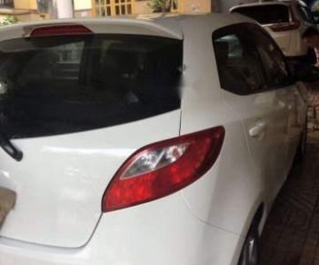 Mazda 2     2014 - Bán ô tô Mazda 2 sản xuất 2014, màu trắng, giá 420tr