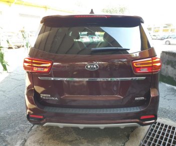 Kia Sedona Platinum D 2018 - Kia Gò Vấp cần bán Kia Sedona Platinum D 2018, giá tốt TPHCM, tặng camera hành trình, vay 85%