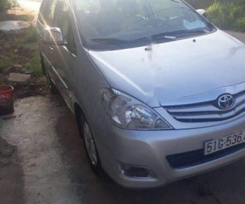 Toyota Innova G 2010 - Cần bán xe Toyota Innova G năm 2010, màu bạc