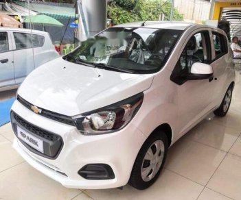 Chevrolet Spark   2018 - Cần bán Chevrolet Spark đời 2019, màu trắng, giá tốt