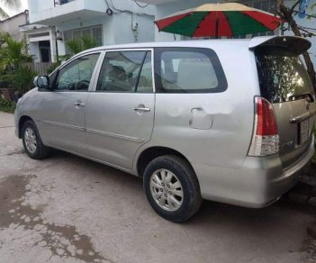 Toyota Innova   2008 - Bán xe Toyota Innova năm sản xuất 2008, màu bạc, giá tốt