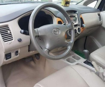 Toyota Innova   2008 - Bán xe Toyota Innova năm sản xuất 2008, màu bạc, giá tốt