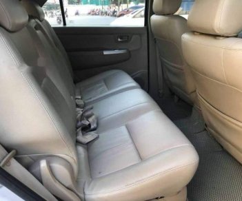 Toyota Fortuner   G  2010 - Bán Toyota Fortuner G 2010, màu bạc, chính chủ, 605 triệu