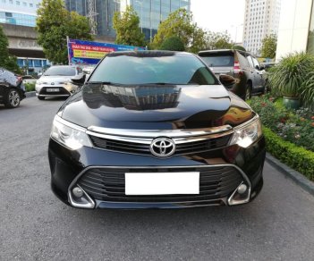 Toyota Camry 2.5Q 2015 - Cần bán lại xe Toyota Camry 2.5Q đời 2015, màu đen