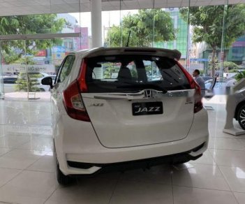 Honda Jazz V 2018 - Bán xe Honda Jazz sản xuất năm 2018, màu trắng, nhập khẩu nguyên chiếc