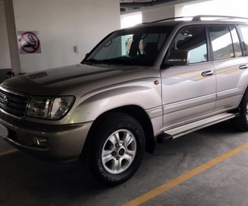 Toyota Land Cruiser 2005 - Bán Land Cruiser 2005, số sàn, vàng cát, chính chủ còn mới cóng