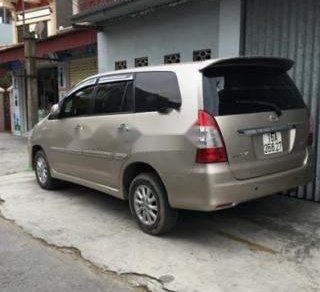 Toyota Innova   2013 - Cần bán xe Toyota Innova đời 2013, màu vàng, giá 485tr