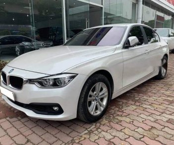 BMW 3 Series 320i LCI 2016 - Bán BMW 3 Series 320i LCI năm 2016, màu trắng, nhập khẩu