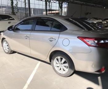 Toyota Vios 1.5G (CVT) 2017 - Bán Toyota Vios G 1.5AT màu vàng cát, số tự động, sản xuất 2017, biển Sài Gòn mới 99%