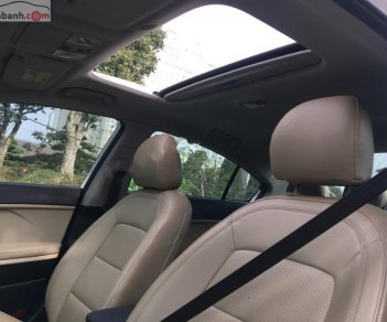 Kia Cerato 2017 - Cần bán lại xe Kia Cerato sản xuất năm 2017, màu trắng