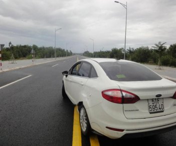 Ford Fiesta Titanium 1.5 AT 2016 - Bán Ford Fiesta Titanium 1.5 AT sản xuất 2016, màu trắng, giá chỉ 498 triệu