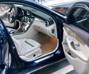 Mercedes-Benz C class C250 Exclusive  2016 - Bán Mercedes C250 năm sản xuất 2016, màu xanh lam