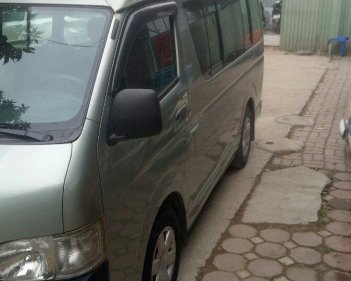 Toyota Hiace   MT  2010 - Bán ô tô Toyota Hiace MT sản xuất 2010, màu xanh ngọc