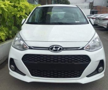 Hyundai Grand i10   2018 - Bán Hyundai Grand i10 đời 2018, màu trắng giá tốt