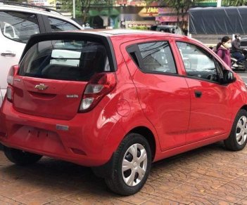 Chevrolet Spark  LS 2018 - Bán ô tô Chevrolet Spark sản xuất năm 2018, màu đỏ