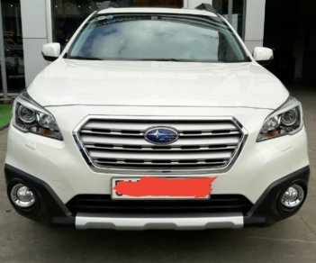 Subaru Outback 2015 - Bán Subaru Ouback 2.5 giá tốt 2015 màu trắng