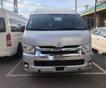 Toyota Hiace   2018 - Cần bán Toyota Hiace đời 2019, 15 chỗ, màu bạc, nhập khẩu