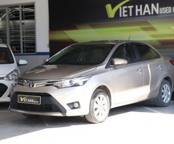 Toyota Vios G 1.5AT 2017 - Cần bán Toyota Vios G 1.5AT sản xuất năm 2017, màu vàng cát