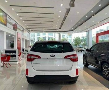 Kia Sorento   2016 - Bán ô tô Kia Sorento năm sản xuất 2016, màu trắng