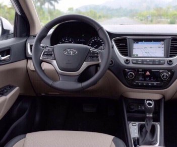 Hyundai Accent MT 1.4 2018 - Hyundai Tây Ninh cần bán Accent MT, màu trắng, giao ngay giá tốt. LH: 0902570727