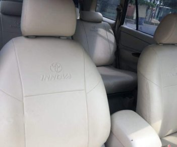 Toyota Innova 2006 - Bán xe Toyota Innova năm 2006, màu bạc