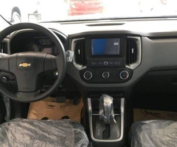 Chevrolet Colorado 2018 - Cần bán Chevrolet Colorado sản xuất 2018, màu trắng, xe nhập