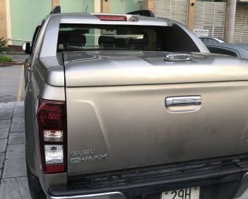 Isuzu Dmax 2.5 AT 2016 - Bán Isuzu Dmax 2.5 AT sản xuất năm 2016, màu bạc, 555 triệu