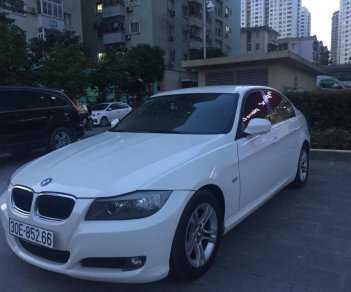 BMW 3 Series 320i 2011 - Bán ô tô BMW 320i sản xuất năm 2011, màu trắng, nhập khẩu, giá tốt