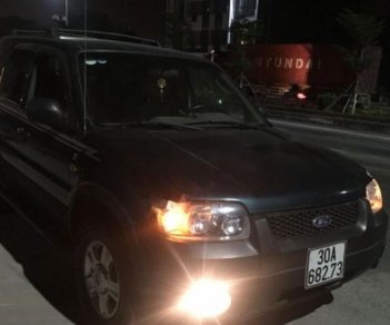 Ford Escape 2002 - Cần bán Ford Escape năm 2002, màu đen, giá chỉ 155 triệu