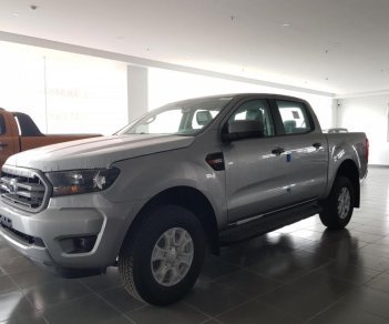 Ford Ranger  XLS AT 2.2L   2018 - Bán Ford Ranger XLS AT 2018 đủ màu giao ngay. Giá ưu đãi trong tháng 11