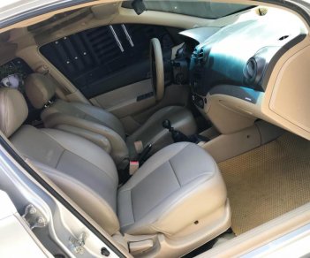 Chevrolet Aveo MT 2017 - Bán Chevrolet Aveo 2017 số sàn, màu bạ, c xe gia đình ít đi